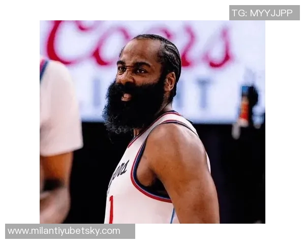 可爱哈登调皮捏捏我不让你在这里安静入睡哦