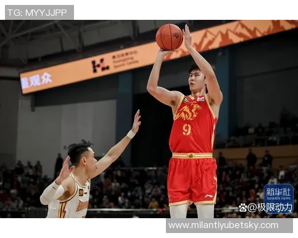 新民体育分析外援影响加深与潜力赛挑战CBA联赛竞争愈发激烈